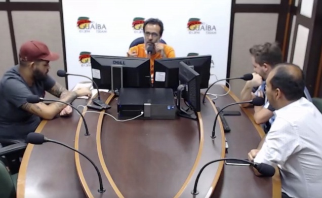 Joel Machado na Rádio Guaíba 03/03/2019 03 de março de 2019 Joel Machado, integrante do MGV e conselheiro do Grêmio, participa do programa Bate-Pronto, da Rádio Guaíba.