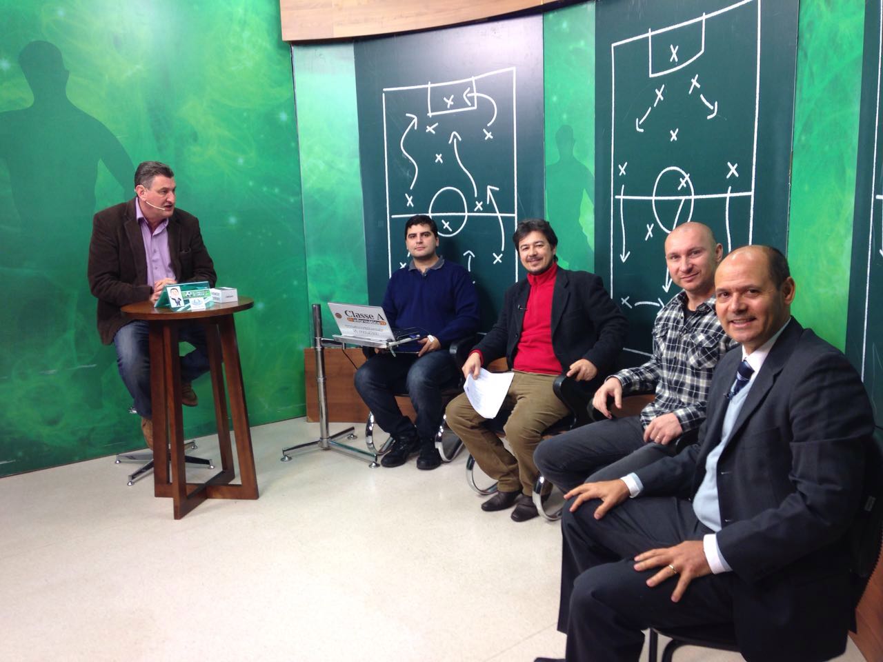 Renato Moreira no Cadeira Cativa 18/5/2016 18 de maio de 2016 Programa Cadeira Cativa, da Ulbra TV, com Renato Moreira (D), liderança do MGV