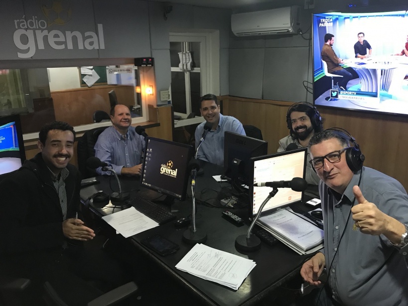 Marcos Chitolina na Rádio Grenal 18/05/2018 18 de maio de 2018 Marcos Chitolina, integrante do MGV, conselheiro do Grêmio e ex-diretor de futebol, participa do programa Café com Futebol, da Rádio Gren
