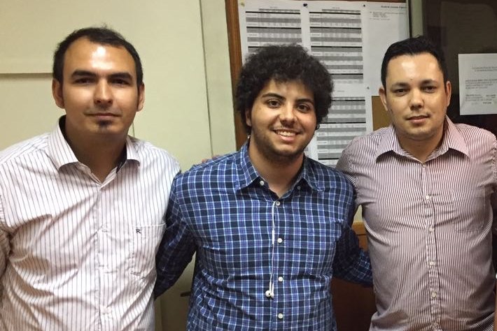Joel Machado e Wagner Silva na Rádio Grenal 14/01/2017 14 de janeiro de 2017 Joel Machado (E), conselheiro do Grêmio, e Wagner Silva (D), integrante do MGV, participam de debate na Rádio Grenal.