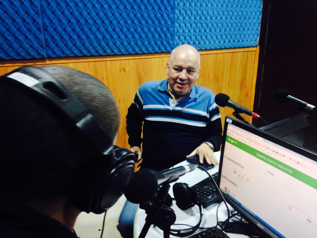 Marco Fumegalli na Rádio Grenal 1/5/2015 1 de maio de 2015 Conselheiro do Grêmio e integrante do MGV, Marco Antônio Fumegalli, participa de programa na Rádio Grenal