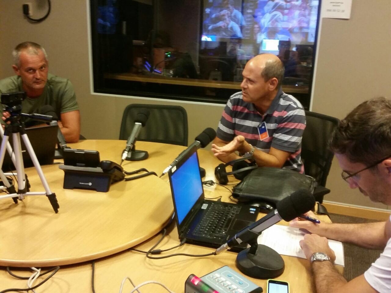 Renato Moreira na Rádio Gaúcha 12/03/2017 12 de março de 2017   Renato Moreira, liderança do MGV e conselheiro do Grêmio, participa do Programa Zona Mista, da Rádio Gaúcha.