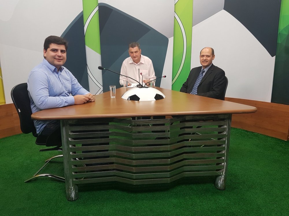 Renato Moreira no Preliminar 14/09/2017 14 de setembro de 2017   Renato Moreira, liderança do MGV e conselheiro do Grêmio, participa do Programa Preliminar, na Ulbra TV.
