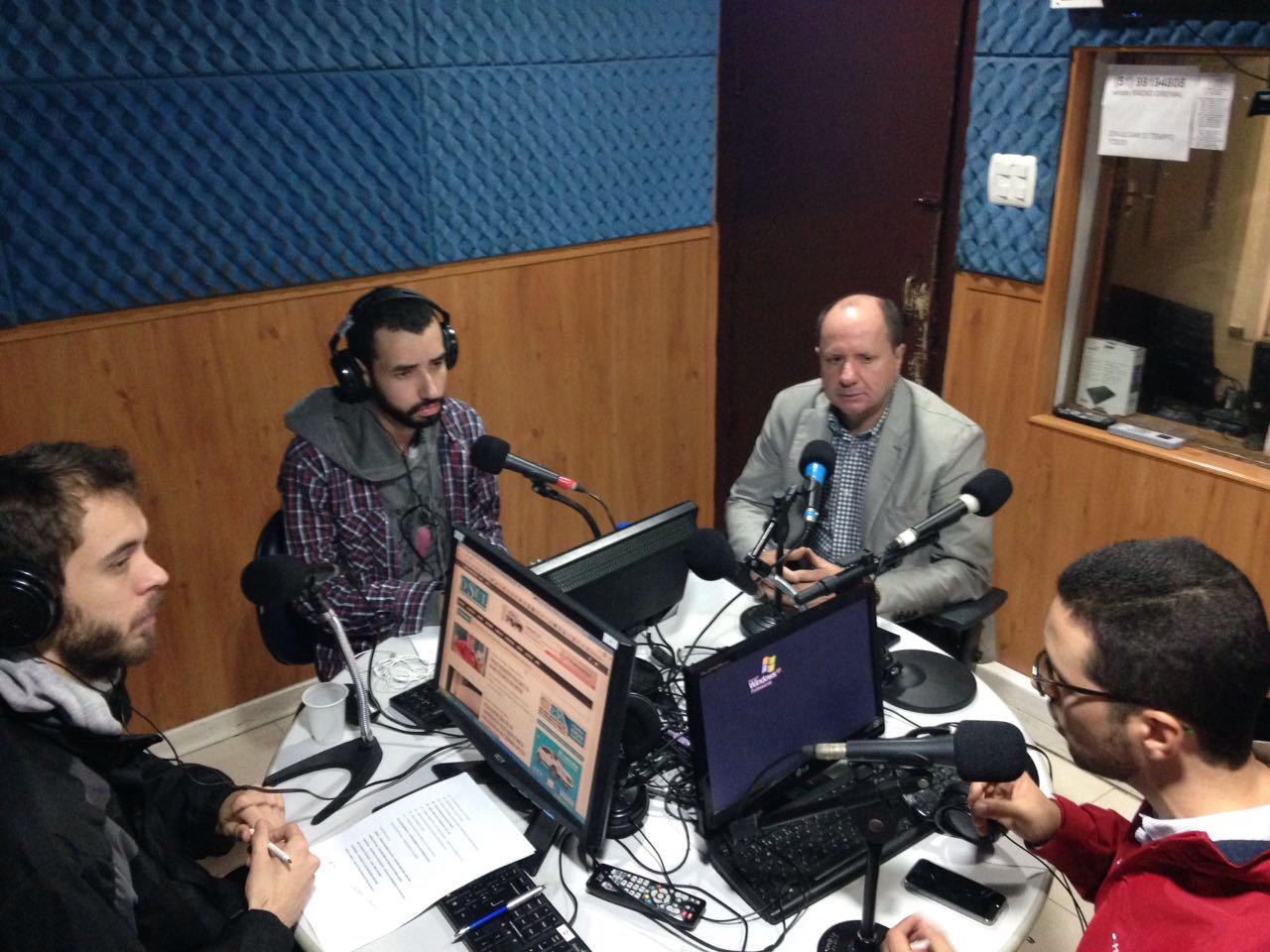 Marcos Chitolina na Rádio Grenal 13/7/2016 13 de julho de 2016 Marcos Chitolina, integrante do MGV, conselheiro do Grêmio e ex-diretor de futebol, participa do programa Café com Futebol, da Rádio Gren
